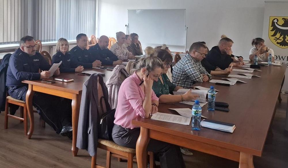 grupa osób na szkoleniu